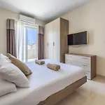Avalon By The Sea - A Breath Of Oceanfront Luxury Apartmán Sliema