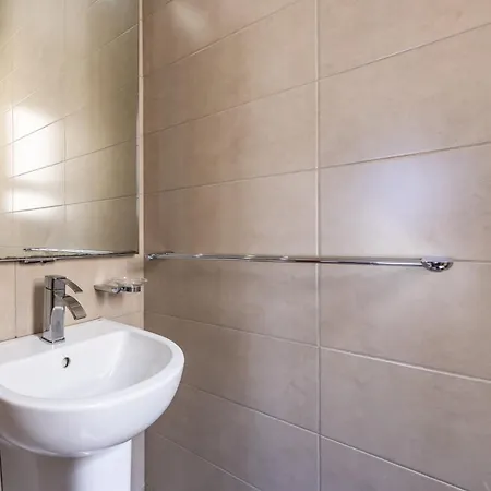 Avalon By The Sea - A Breath Of Oceanfront Luxury *