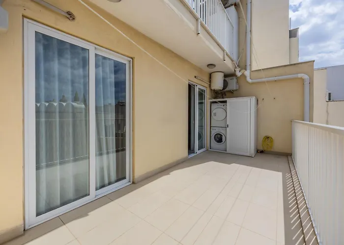 Apartamento Avalon By The Sea - A Breath Of Oceanfront Luxury *