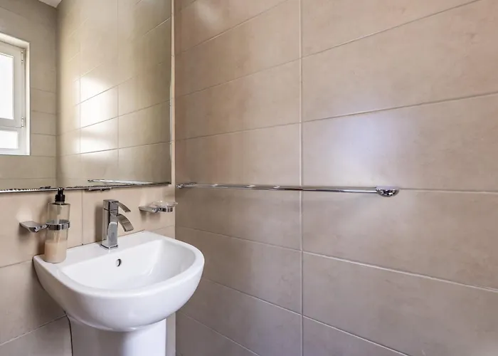 Avalon By The Sea - A Breath Of Oceanfront Luxury *