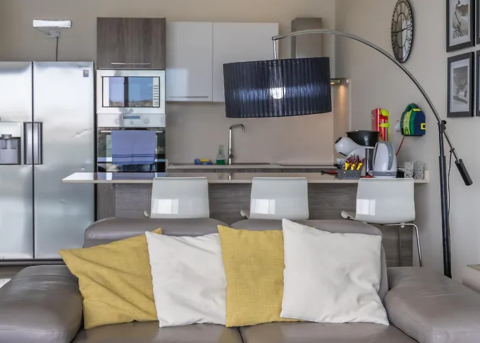 Avalon By The Sea - A Breath Of Oceanfront Luxury